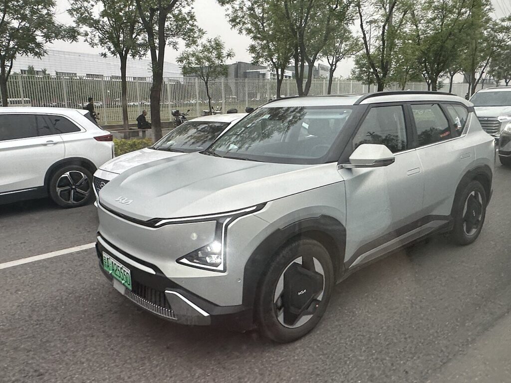 GMC Hummer EV SUV 2027: prawie 4-tonowy elektryk z 830 KM